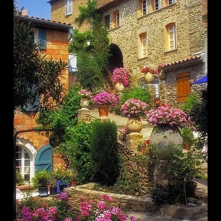 Appartement Bord De Mer La Faviere Bormes-les-Mimosas Exterior photo